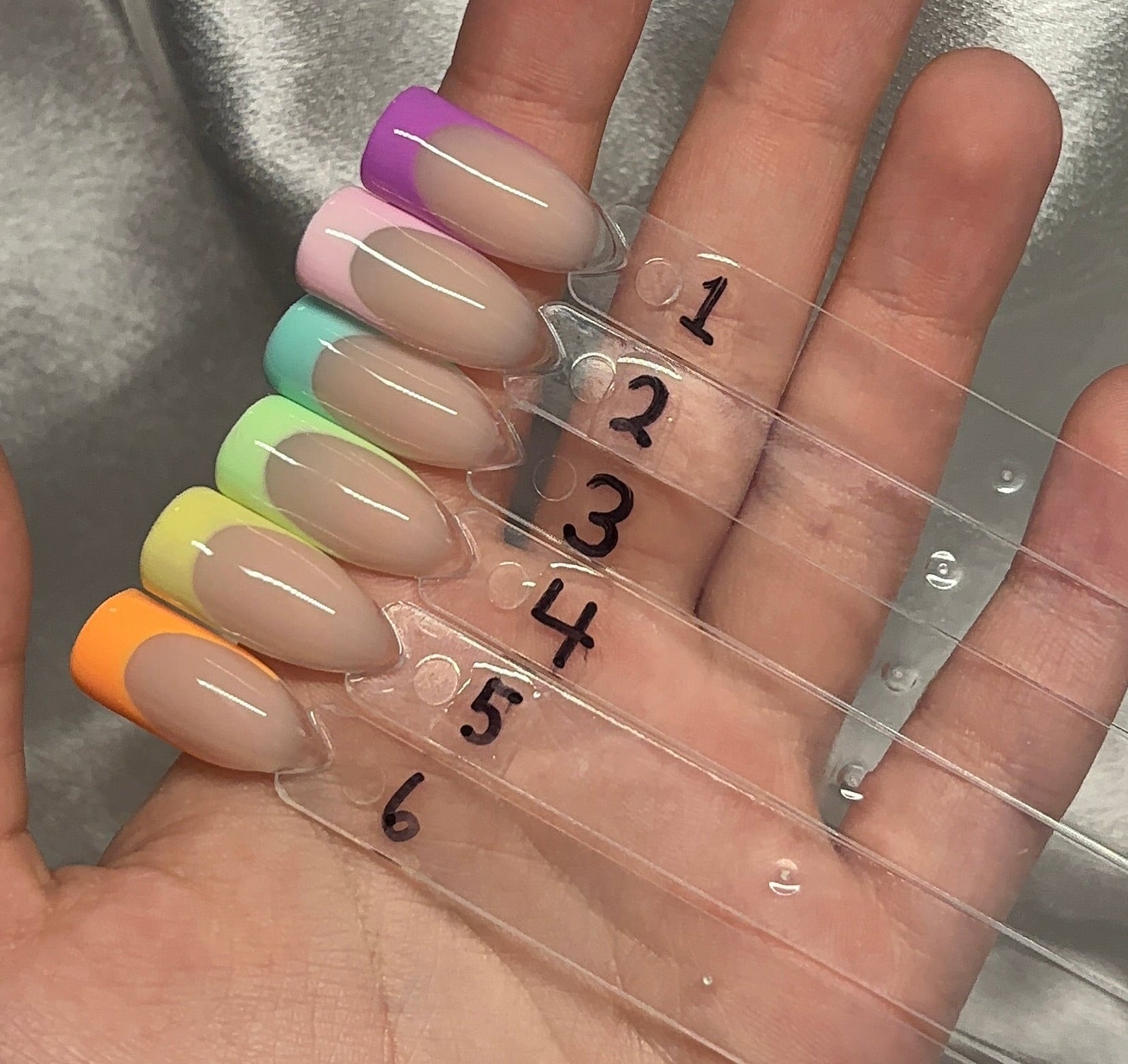 Light Summer French tips
