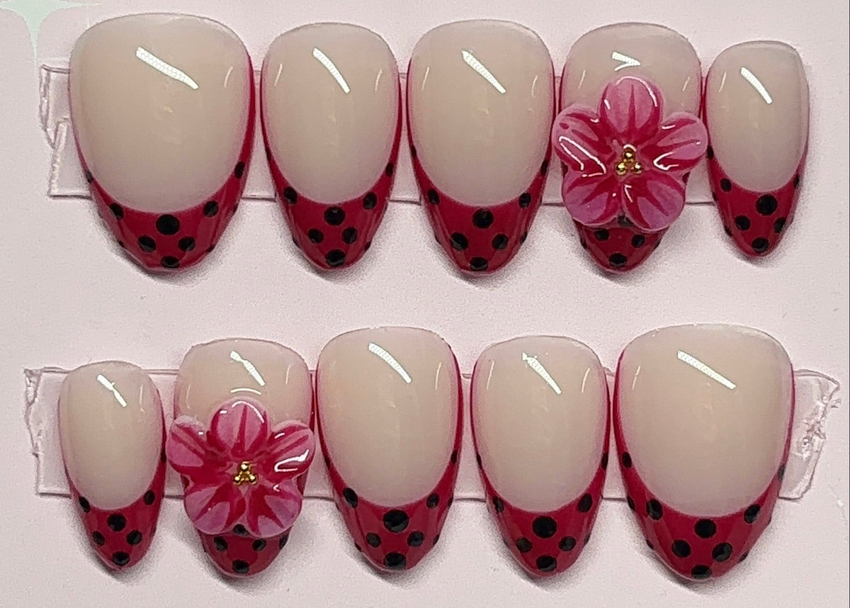 Ladybug Dots